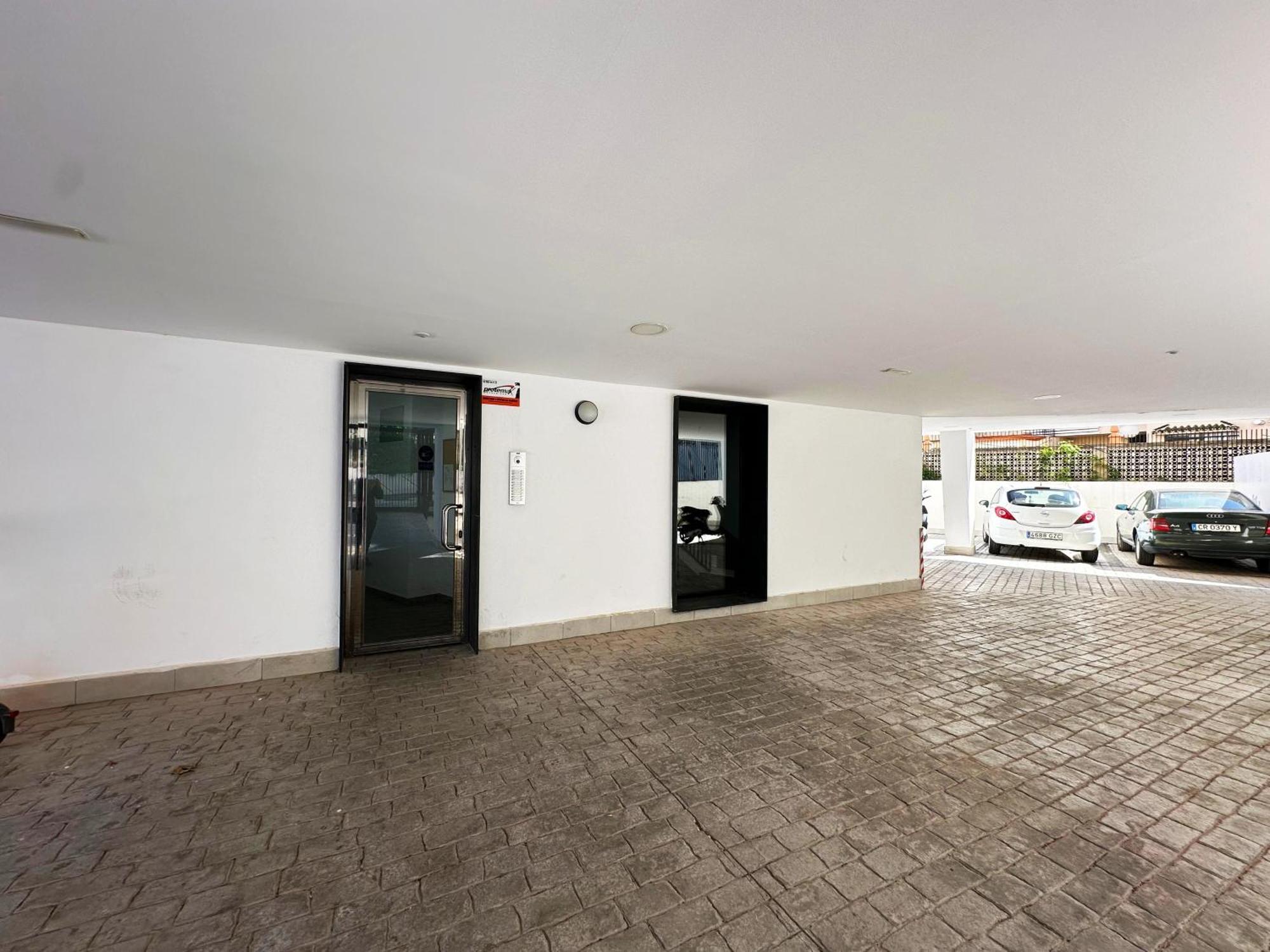 Smart Studio Waves Torremolinos Eksteriør bilde